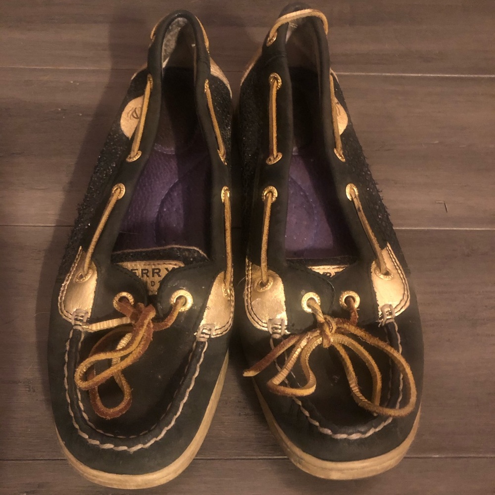 Navy and gold sperry topsides 7.5